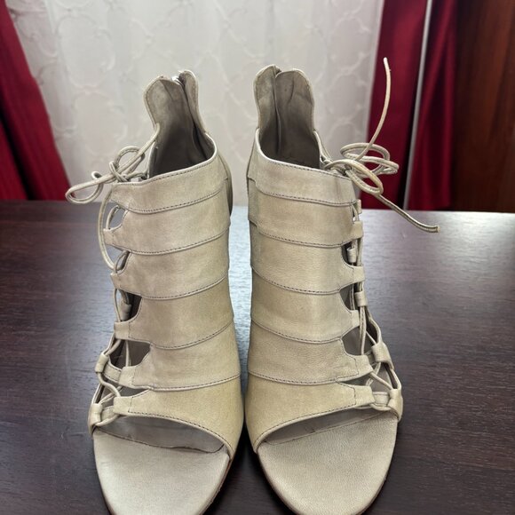 Latitude Femme Deco Nero Italian Wedge Heel (size EU40) - Picture 2 of 7